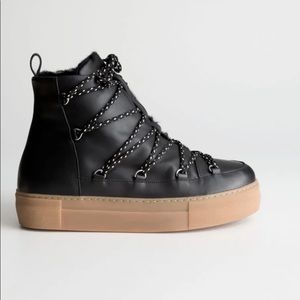 & Other Stories / Leather Snow Boots